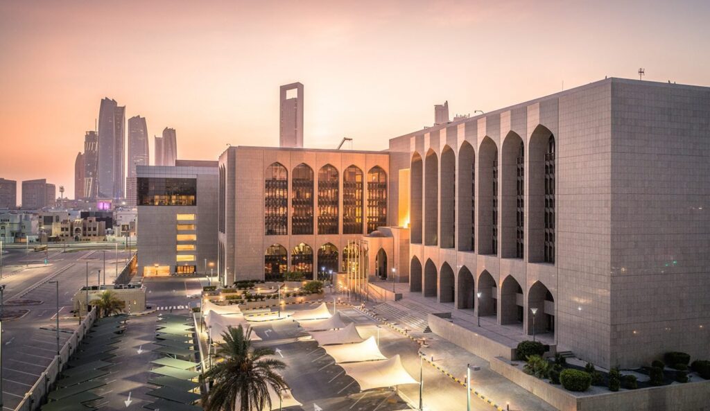 UAE Central Bank revokes insurance broker’s registration