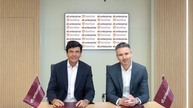 e& enterprise to acquire majority stake in Beehive e& enterprise to acquire majority stake in Beehive