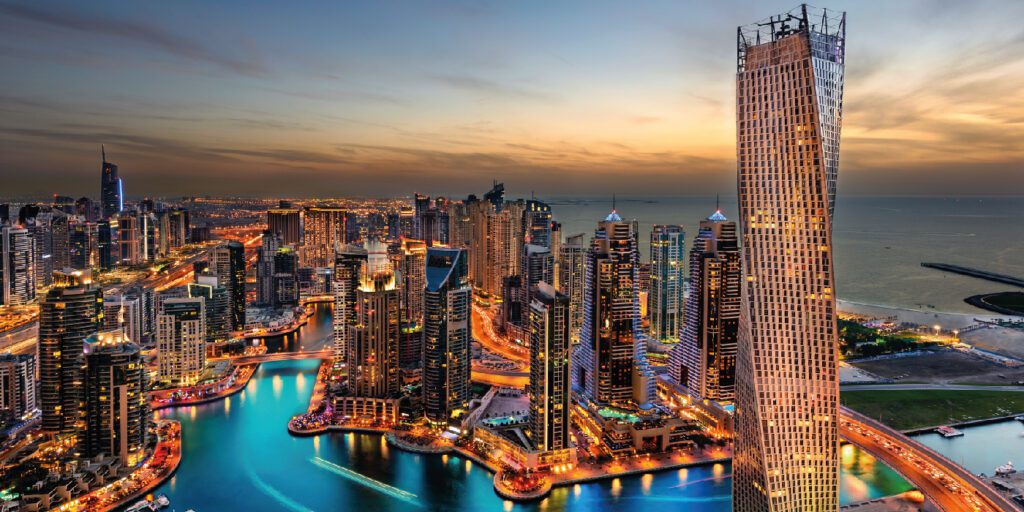 Dubai Real Estate Surges with $735M in Transactions on Monday Dubai Real Estate Surges with $735M in Transactions on Monday