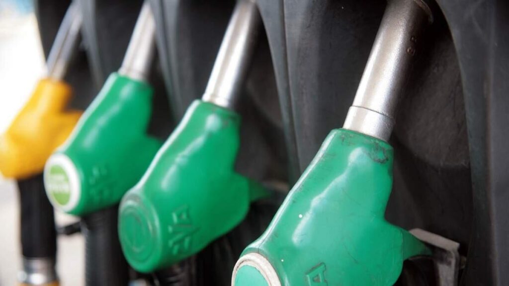 UAE Faces Surge in Petrol and Diesel Prices for August 2023 UAE Faces Surge in Petrol and Diesel Prices for August 2023