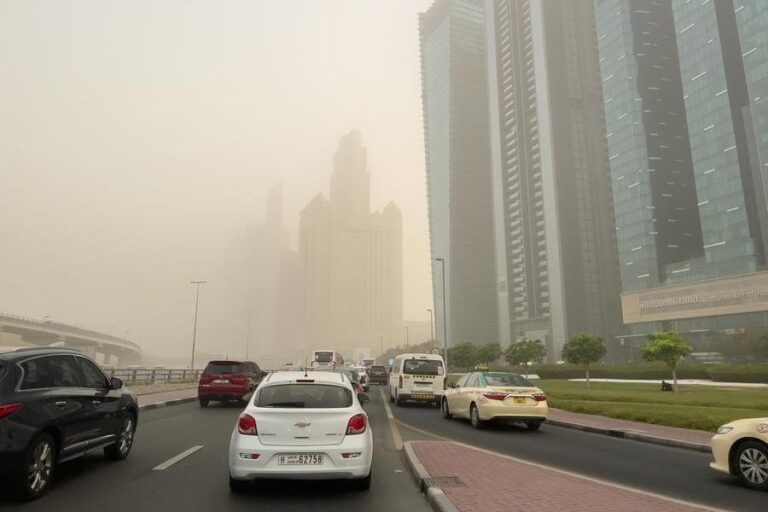 UAE Weather Forecast: High Temperatures and Dust Expected UAE Weather Forecast: High Temperatures and Dust Expected
