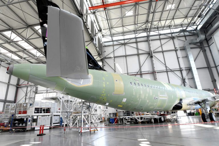 Saudia Picks Airbus, Boeing Wide-Bodies Amid Shortage