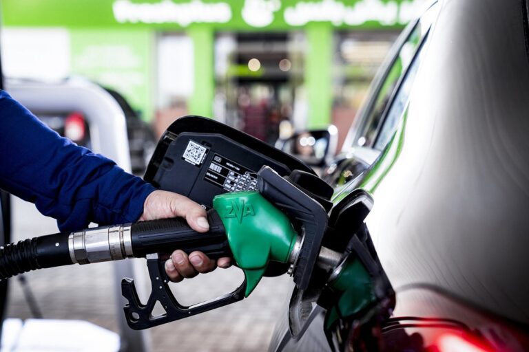 UAE: Petrol and Diesel Prices for July 2024 Announced UAE: Petrol and Diesel Prices for July 2024 Announced
