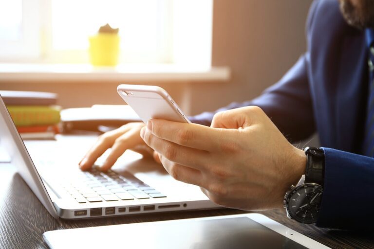 Global PC and Smartphone Sales Revenue to Hit $750bn by 2026: Report Finds Global PC and Smartphone Sales Revenue to Hit $750bn by 2026: Report Finds