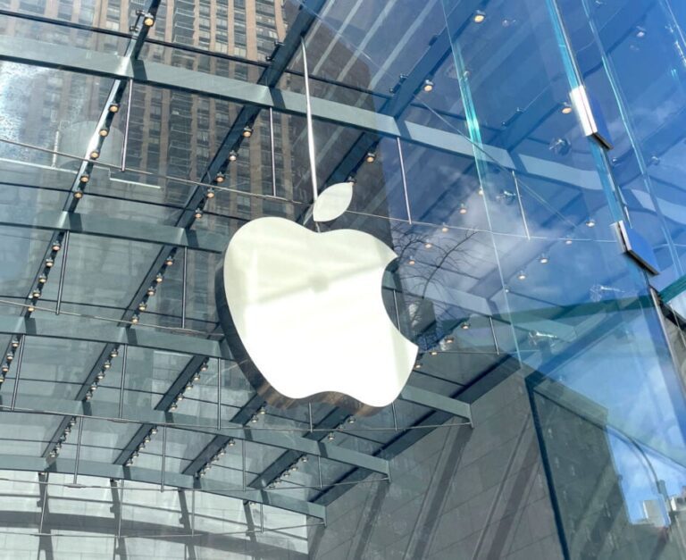 Apple Shifts to Third-Party ‘Buy Now, Pay Later’ After Sunset