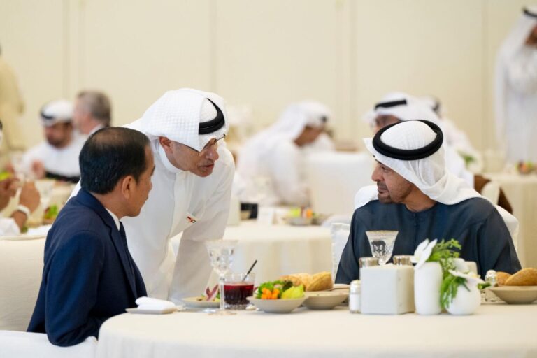 UAE Billionaire Alabbar’s Eagle Hills Signs $3 Billion Tourism Deal with Indonesia UAE Billionaire Alabbar’s Eagle Hills Signs $3 Billion Tourism Deal with Indonesia