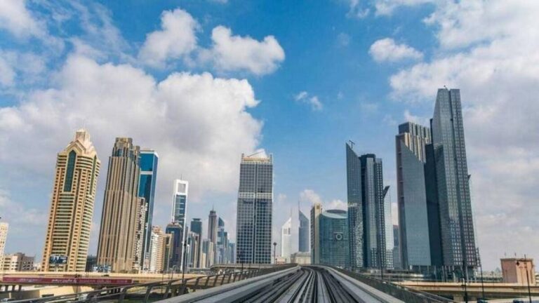 UAE Weather: Partly Cloudy with Dust Expected Today UAE Weather: Partly Cloudy with Dust Expected Today