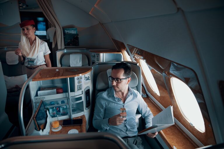 Dubai to London: Fly Business Class for AED 7,280