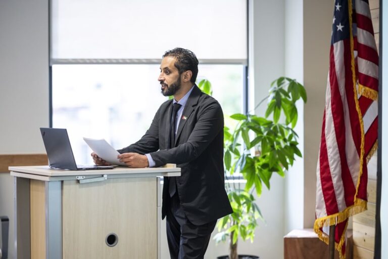 DMCC Roadshow Aims to Boost UAE-US Trade DMCC Roadshow Aims to Boost UAE-US Trade