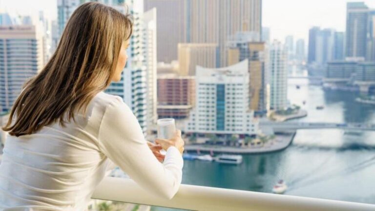 Dubai: Women Collaborating to Purchase Property