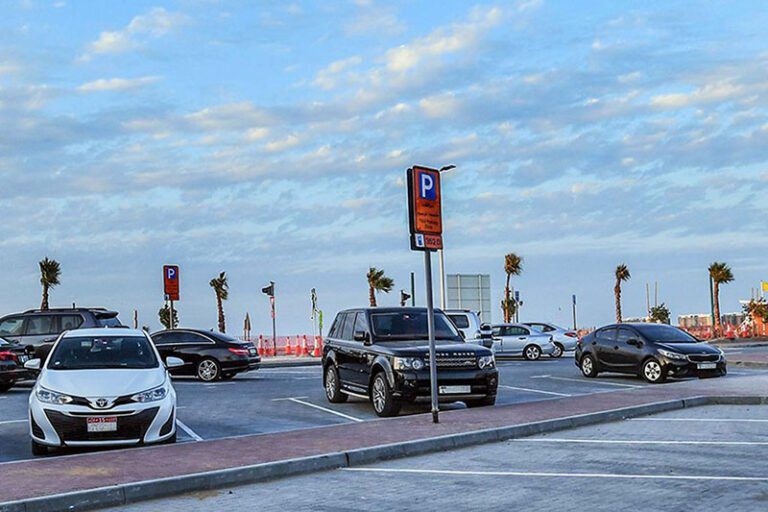 Dubai Announces Free Parking, Transport Timings for New Year Dubai Announces Free Parking, Transport Timings for New Year