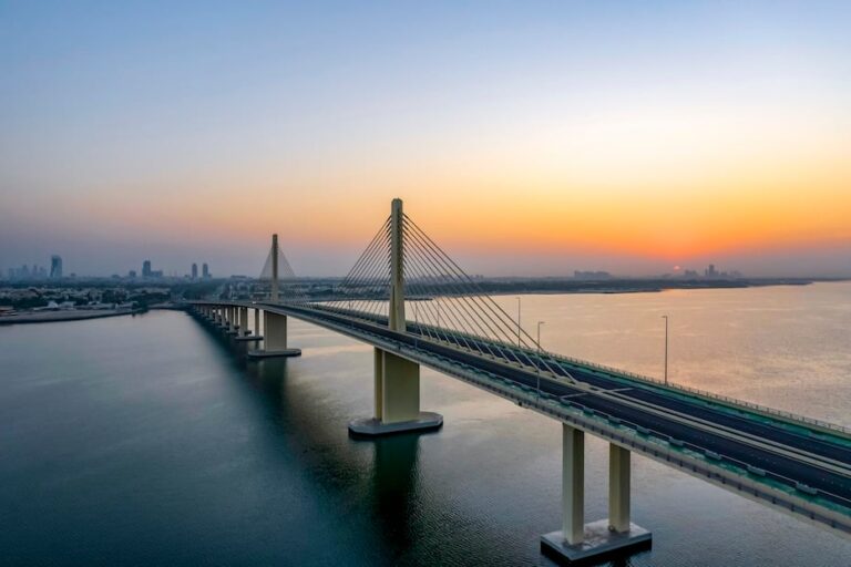 ADQ, IHC, Modon Unveil Gridora for Infrastructure Growth