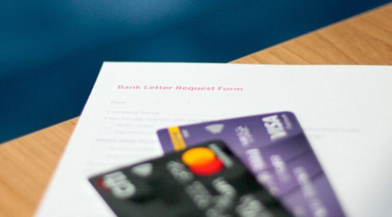 UAE personal bank account ownership rises by 94%.