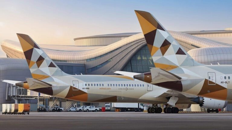 Etihad and SKY express aircraft with partnership signage