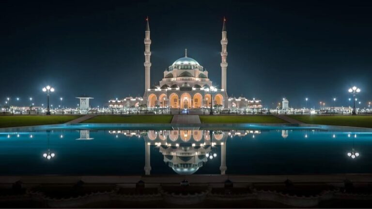 UAE public holiday announcement banner