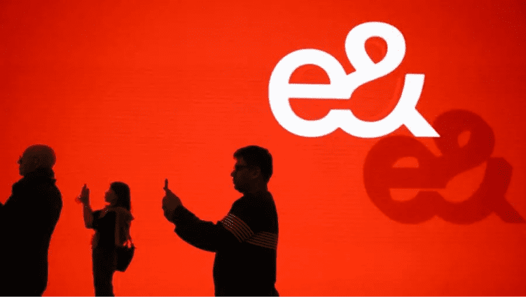 e& reports strong Q1 results