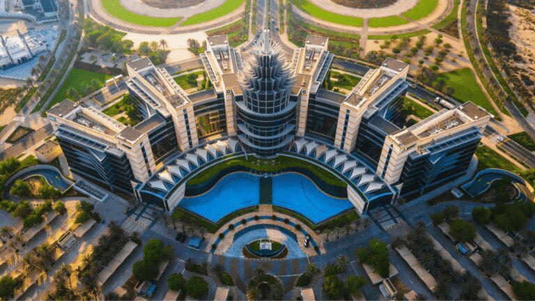 DIEZ trade surges 19 percent to AED 336 billion 2024