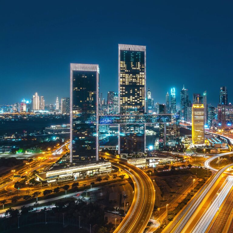 ALEC Holdings announces its Initial Public Offering on the Dubai Financial Market, offering 1 billion shares.