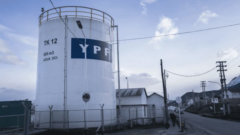 Abu Dhabi’s XRG in advanced talks to invest in major Argentinian LNG project.