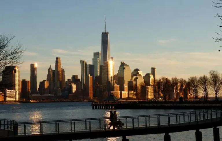 Abu Dhabi Public Health Centre Unveils Smart Indoor Air Quality Observatory