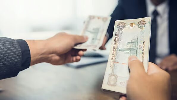 What the UAE Rate Cut Means for Residents and Borrowers What the UAE rate cut means for residents and borrowers, explaining impacts on loans, mortgages, and personal finances.