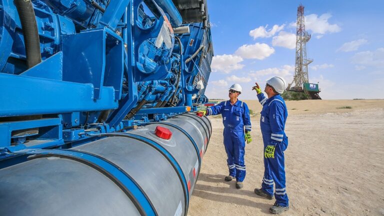 ADNOC Gas Signs 10-Year LNG Deal with India’s HPCL ADNOC Gas signs 10-year LNG deal with India’s HPCL