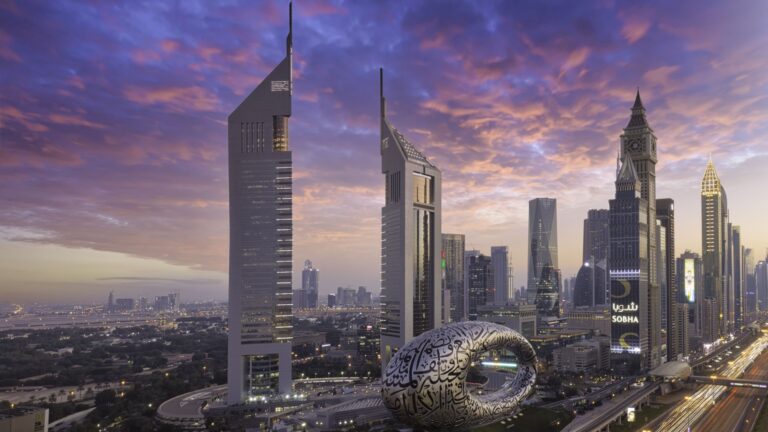 Business Leaders Highlight Dubai Resilience, Investor Confidence Business leaders highlight Dubai resilience and investor confidence