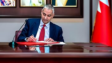 UAE and Bahrain agree on AED20 billion currency swap to strengthen financial cooperation and regional liquidity support