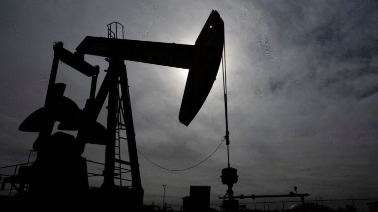 US crude oil exports hit record high in May showing record US crude export volumes and strong global energy demand
