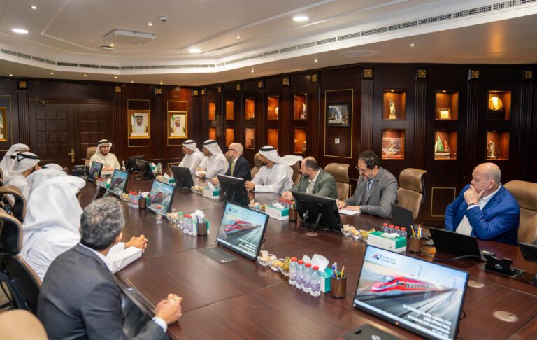 DEWA and Etihad Rail Discuss Opportunities for Strategic Collaboration